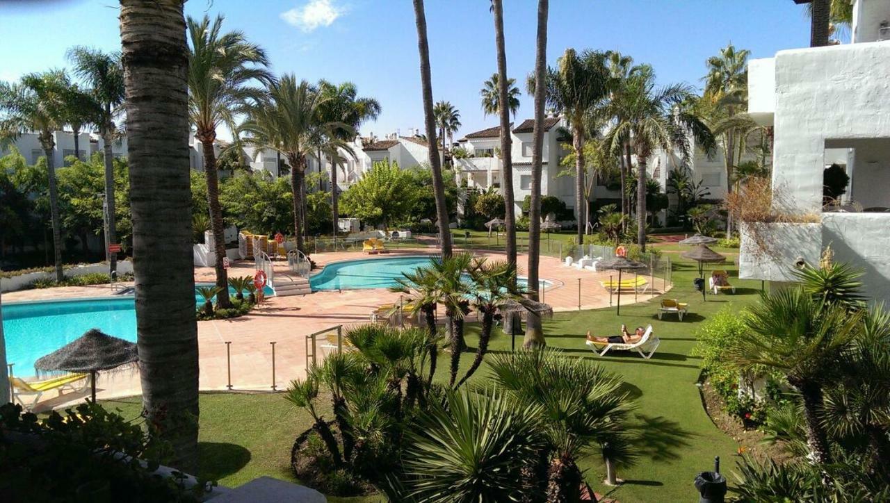Costa Del Sol Beach Apartment Эстепона Экстерьер фото